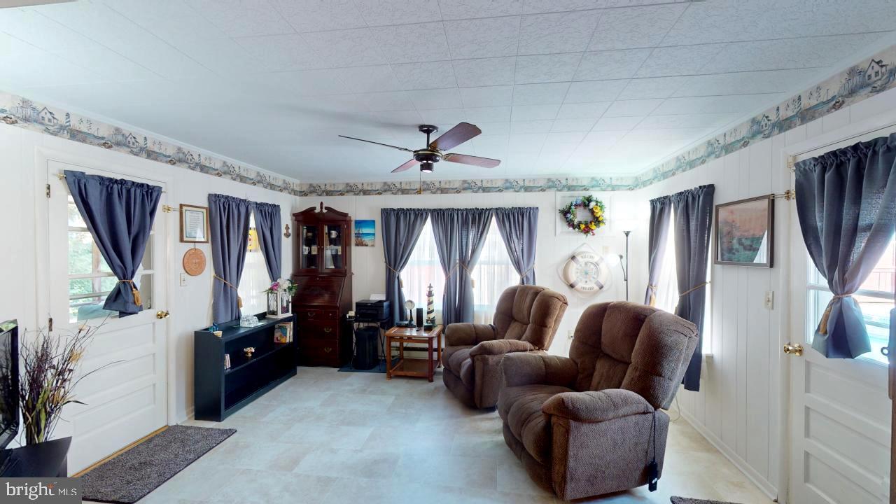 AIRPORT ADDITION - Residential