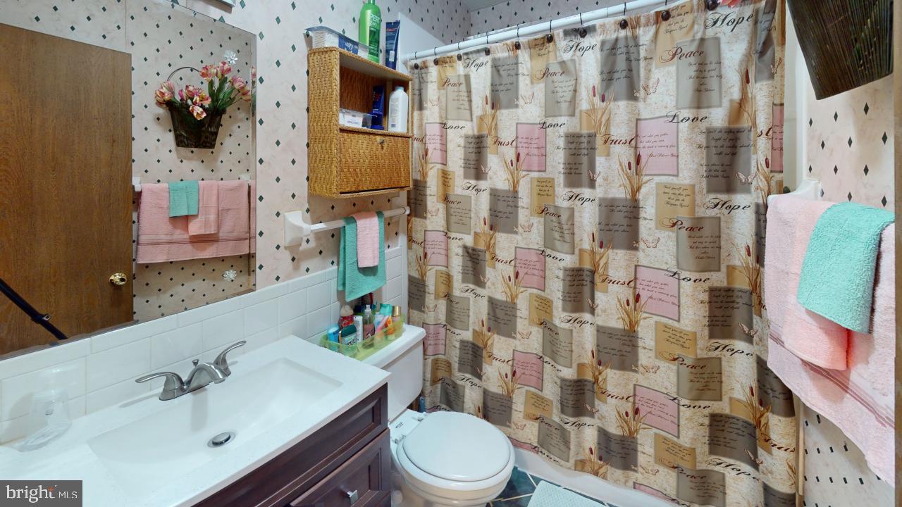 AIRPORT ADDITION - Residential