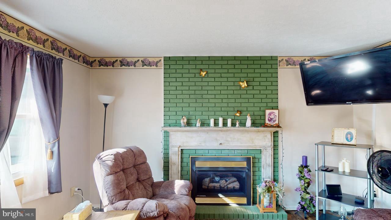 AIRPORT ADDITION - Residential