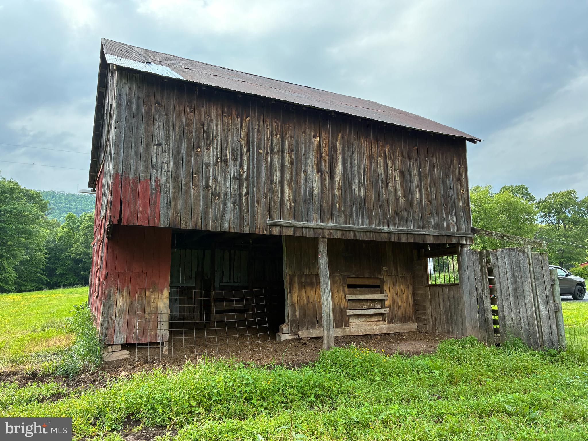 7067 BLACK BEAR ROAD