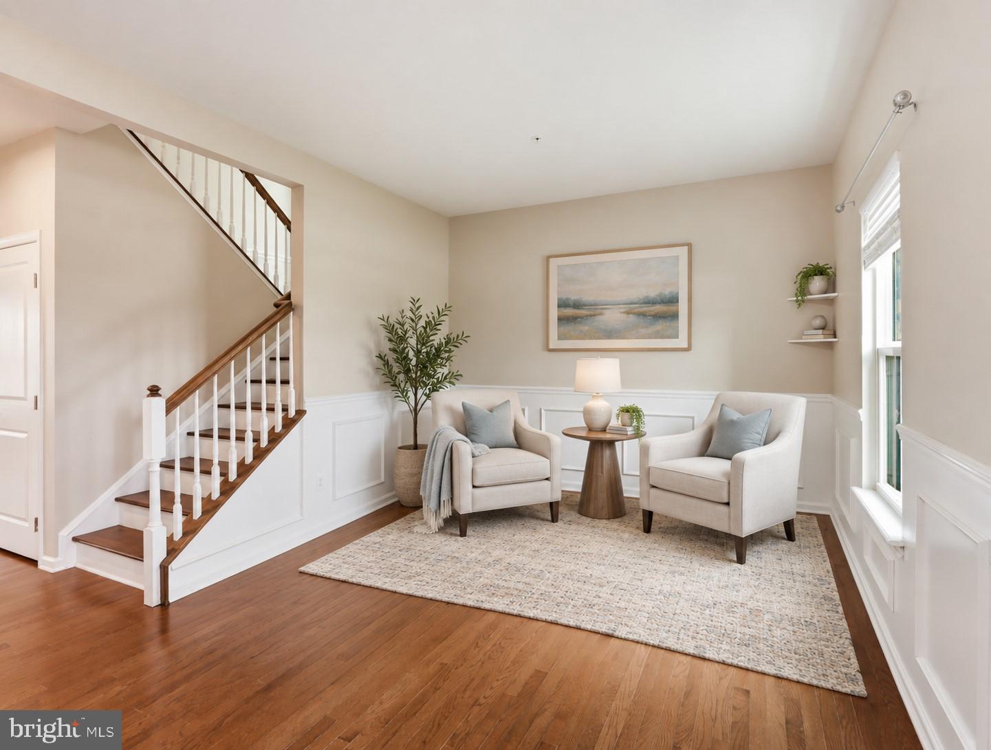 807 BOXWOOD DRIVE
