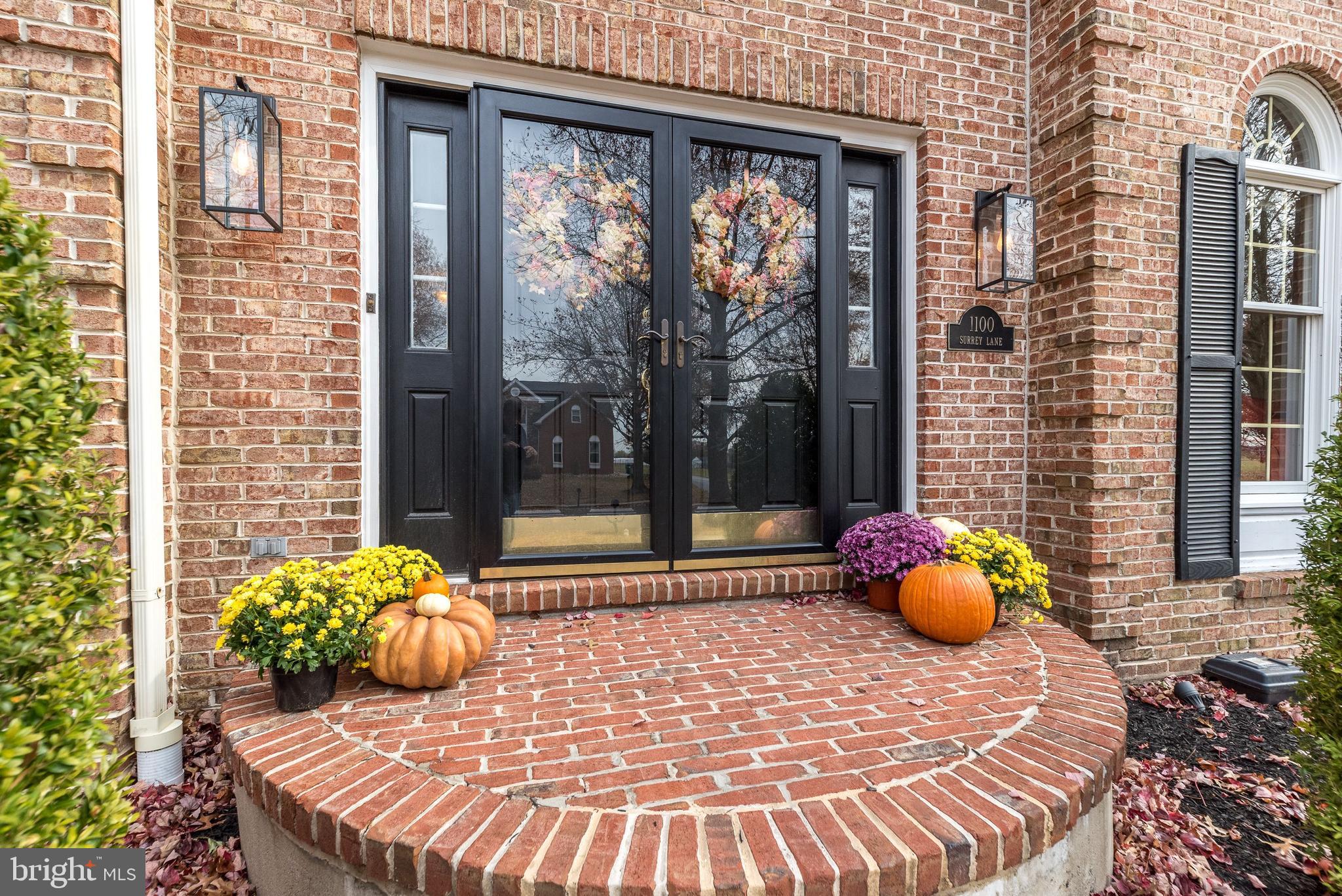 BRIDLE ESTATES - Residential