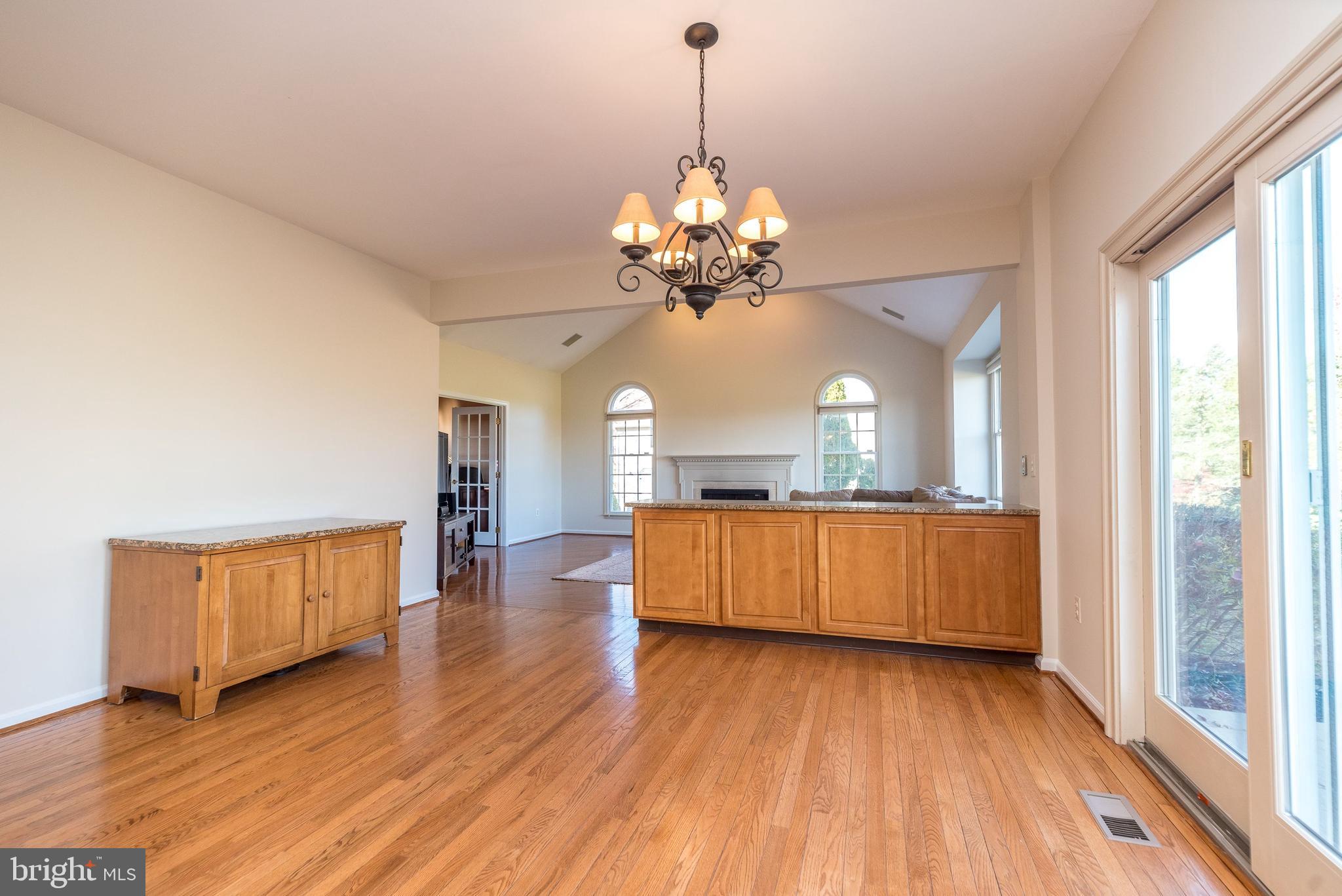 BRIDLE ESTATES - Residential