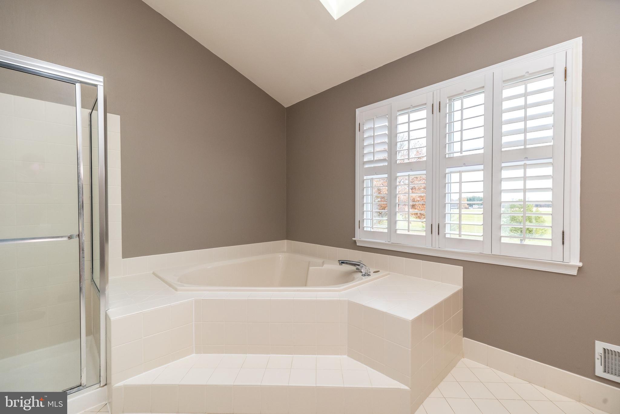 BRIDLE ESTATES - Residential