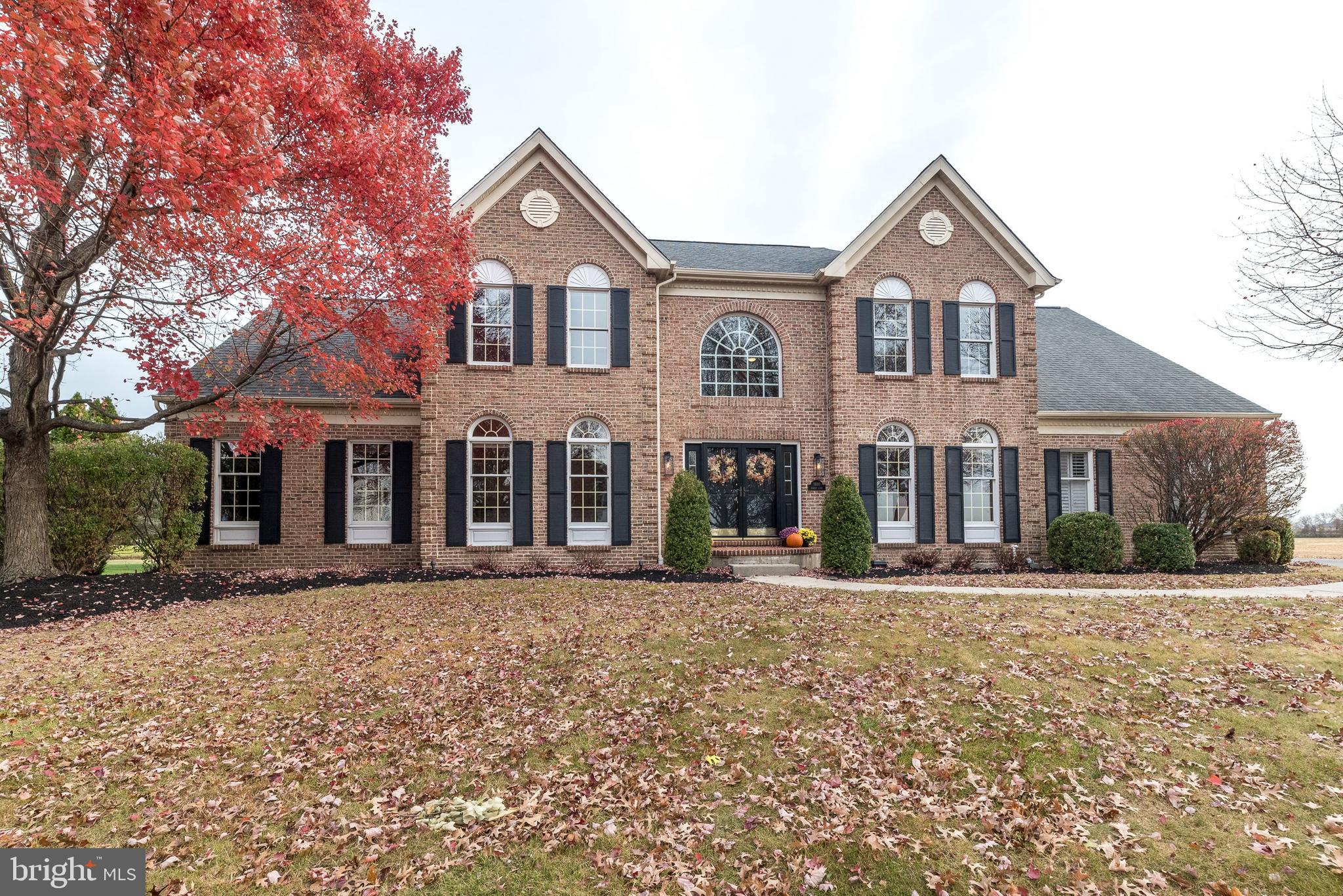 BRIDLE ESTATES - Residential