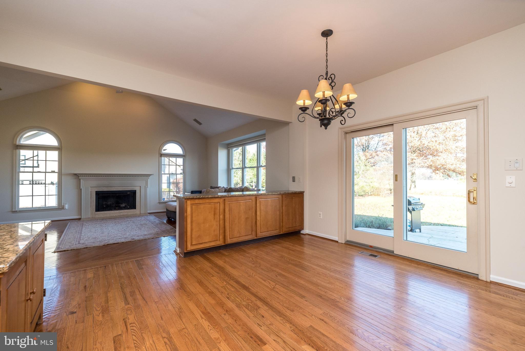 BRIDLE ESTATES - Residential