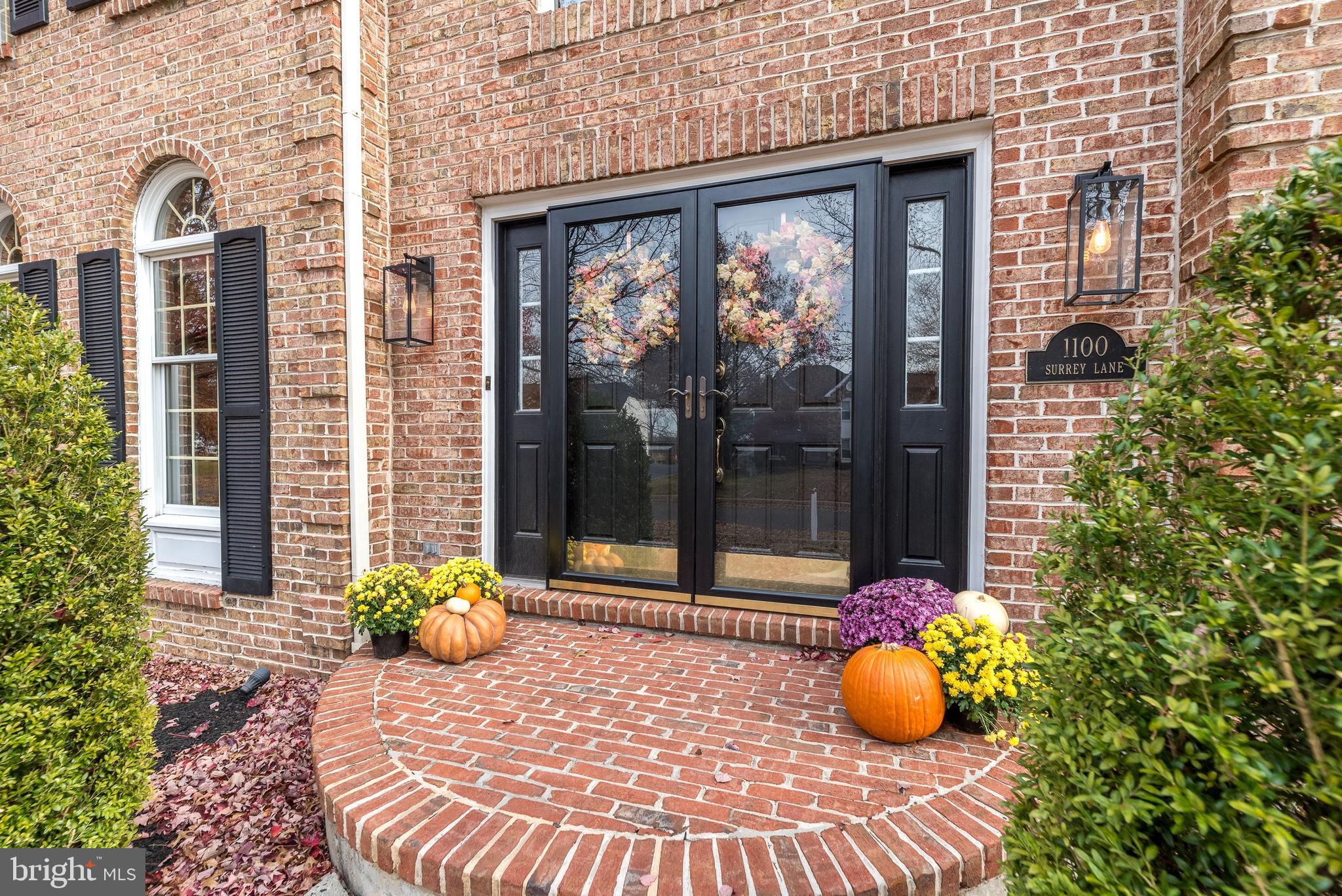 BRIDLE ESTATES - Residential