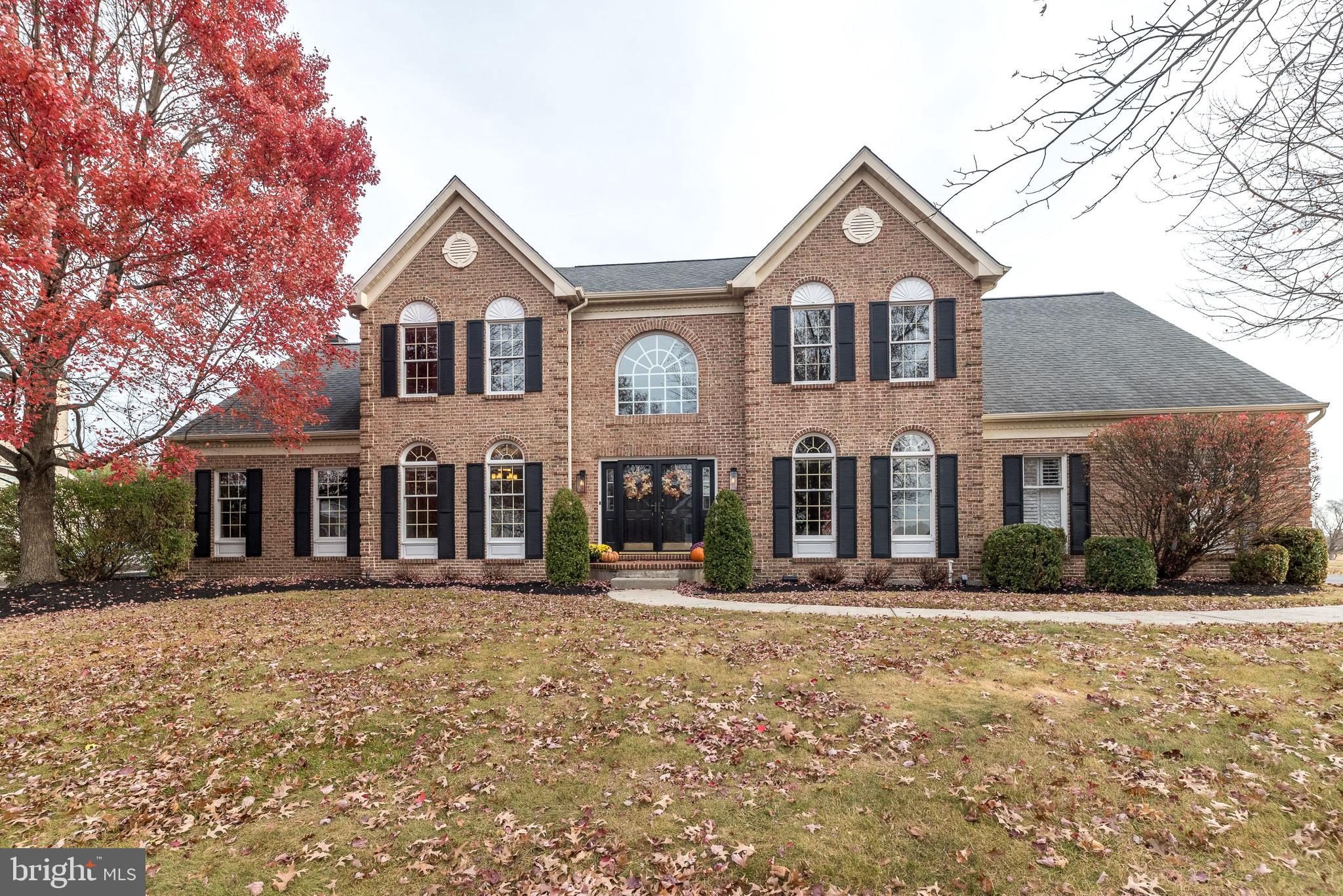 BRIDLE ESTATES - Residential