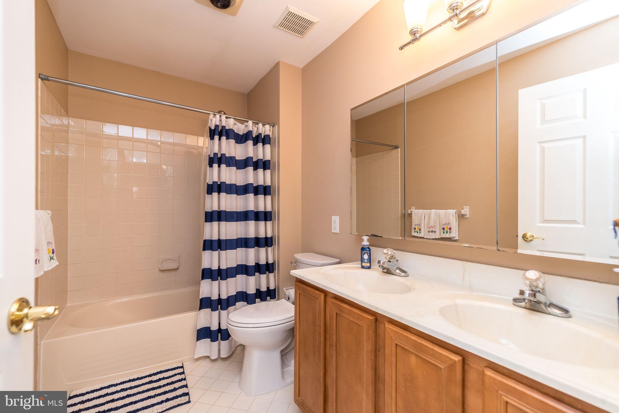 BRIDLE ESTATES - Residential