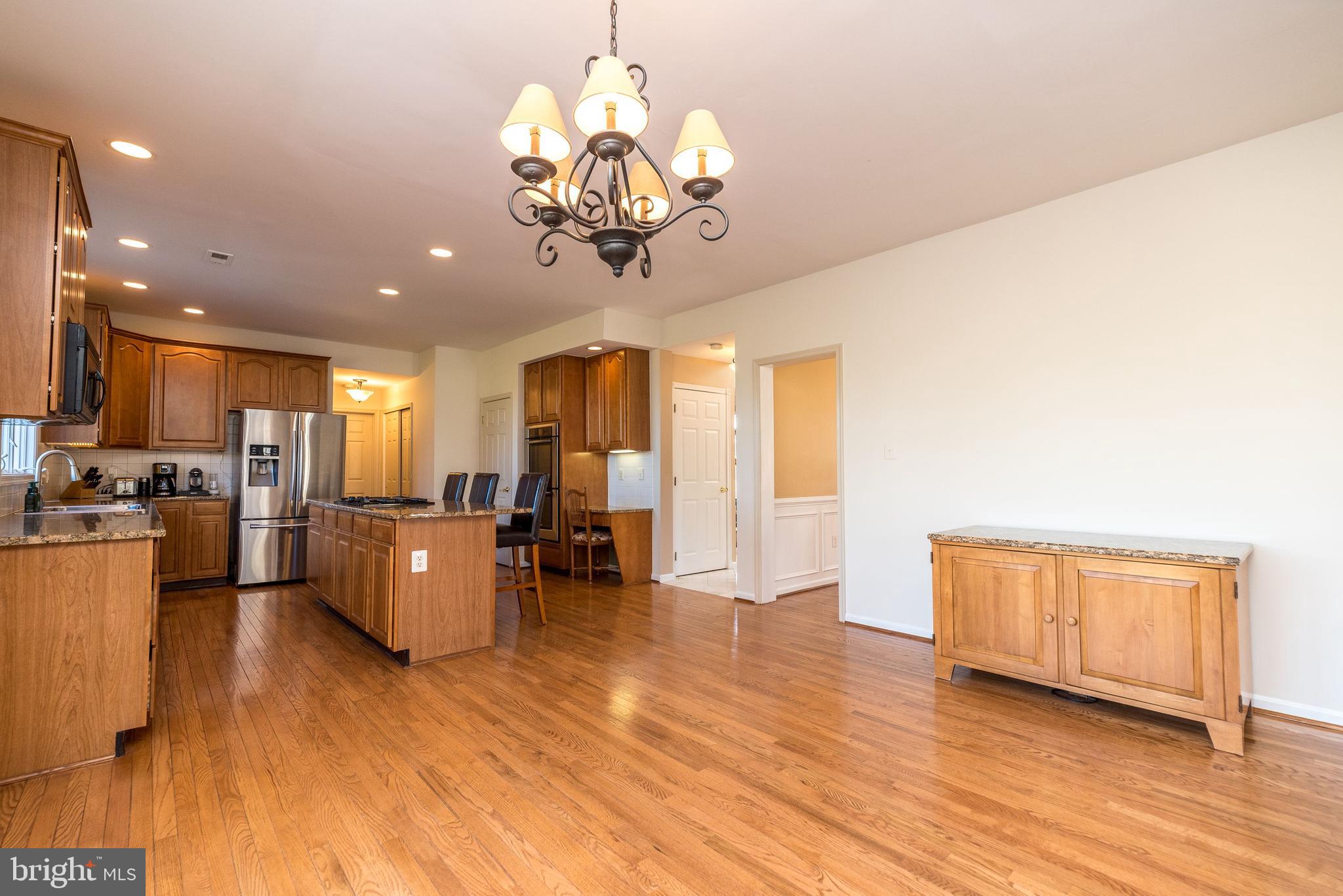 BRIDLE ESTATES - Residential