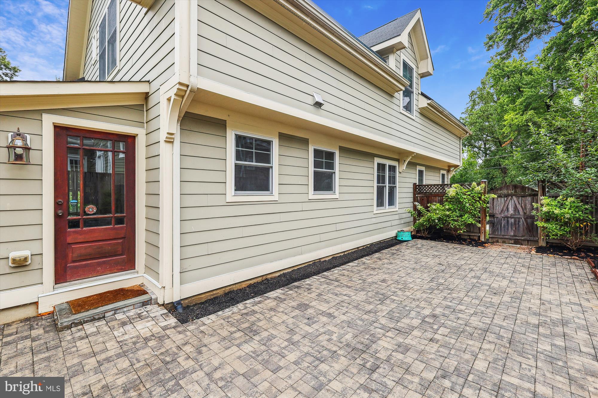 KENSINGTON VIEW - Residential