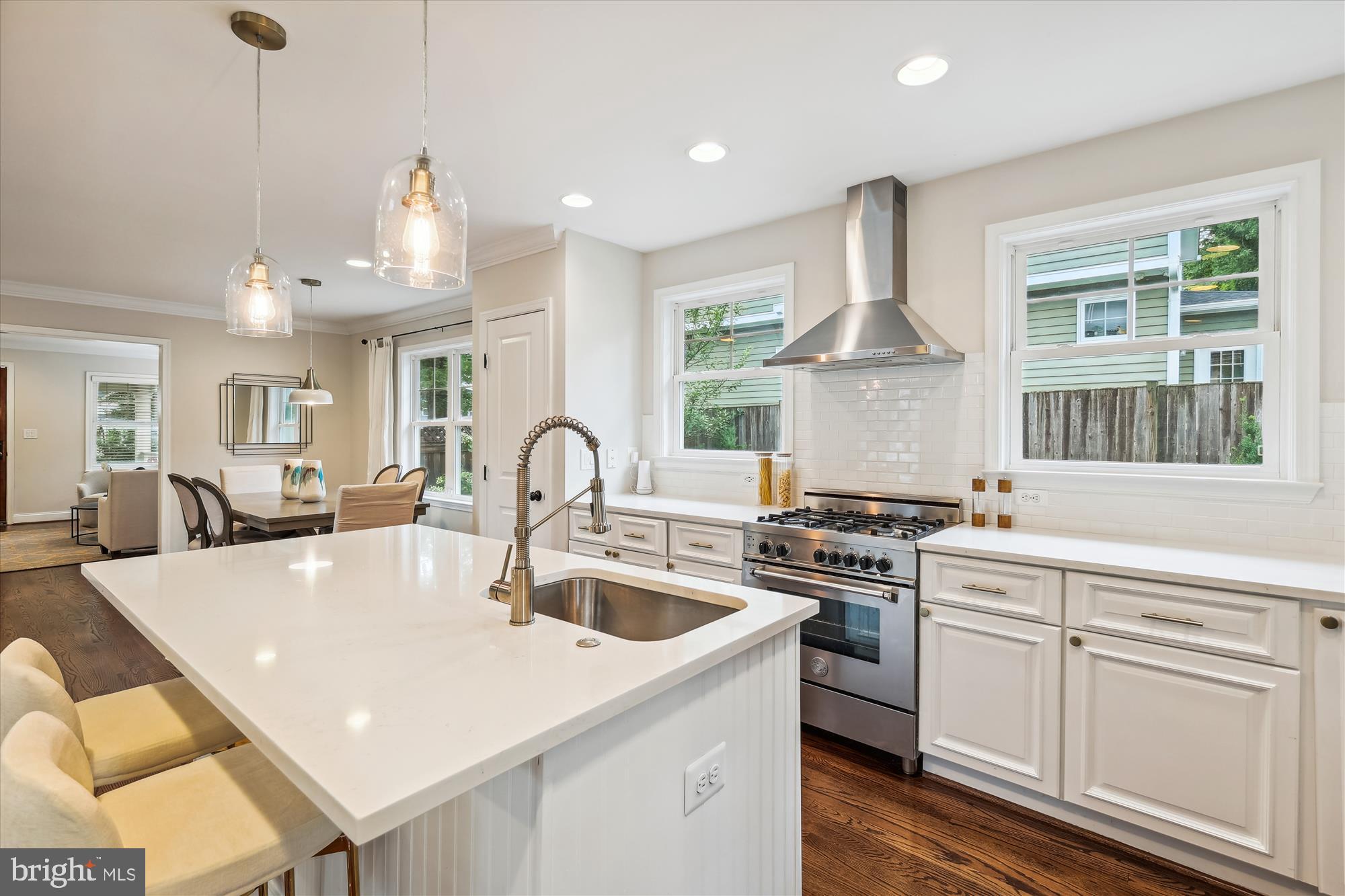 KENSINGTON VIEW - Residential