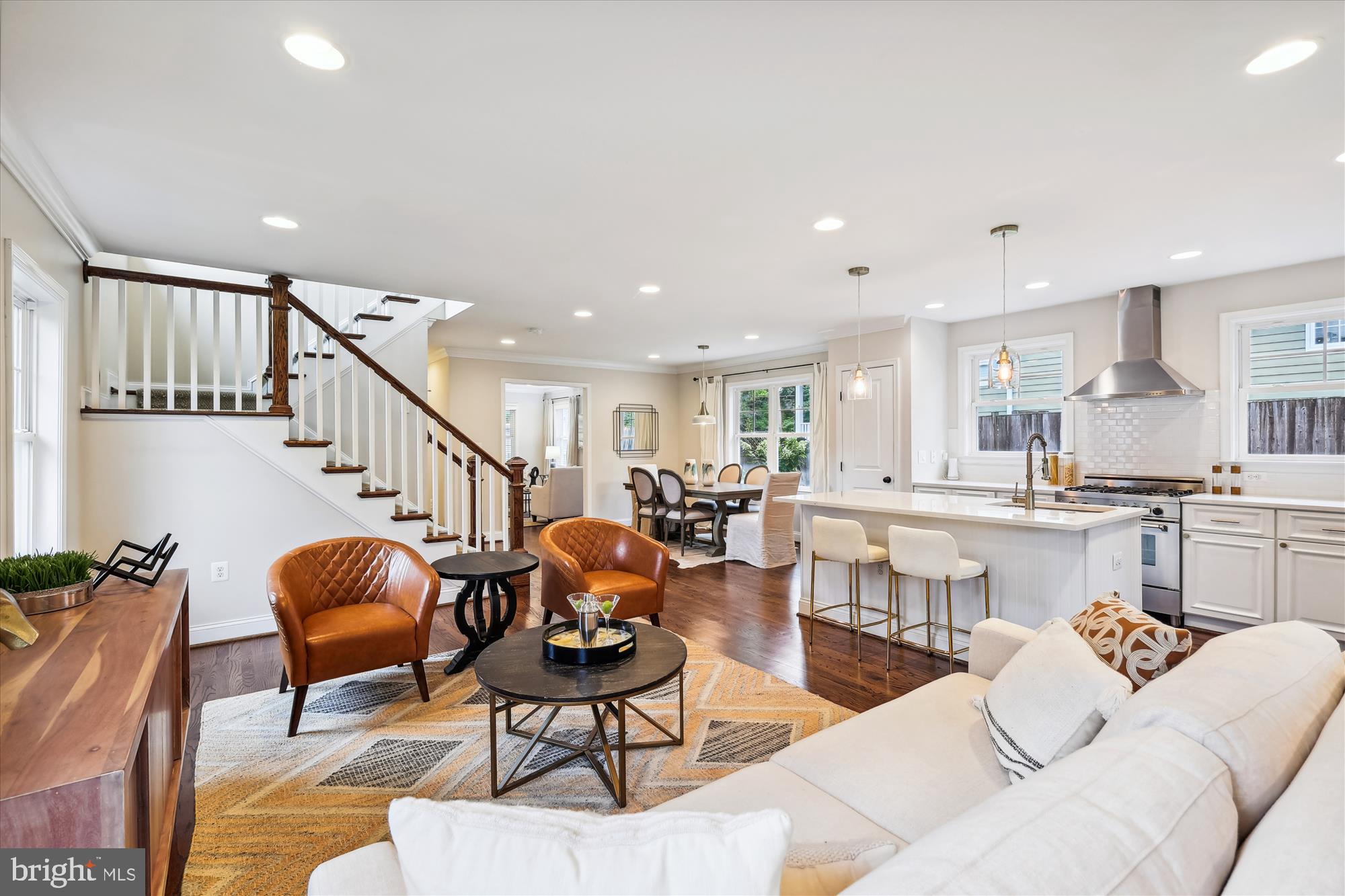 KENSINGTON VIEW - Residential