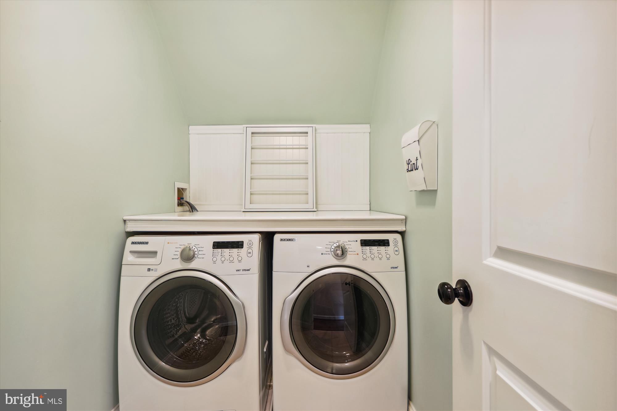 KENSINGTON VIEW - Residential