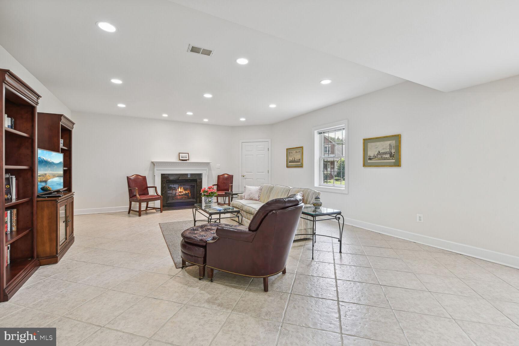 ASHGROVE PLANTATION - Residential