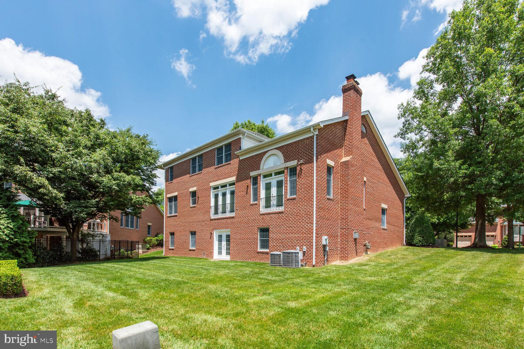 ASHGROVE PLANTATION - Residential