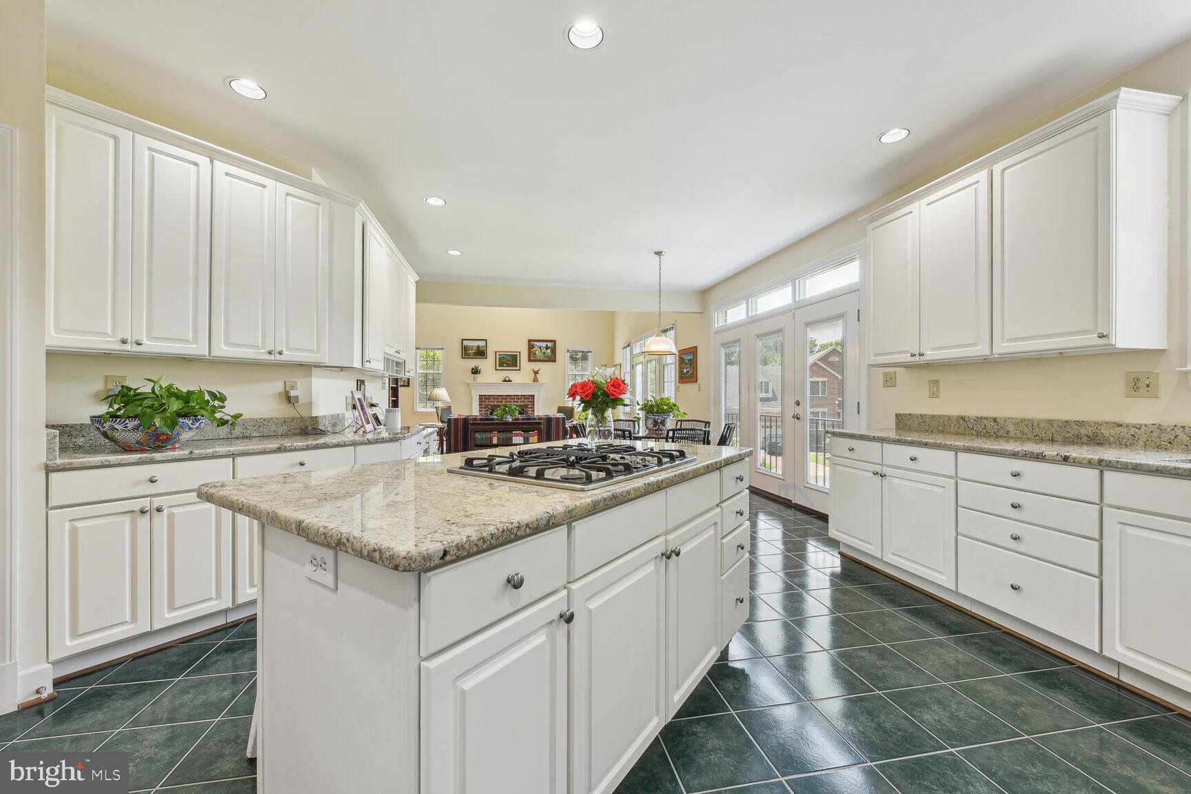 ASHGROVE PLANTATION - Residential