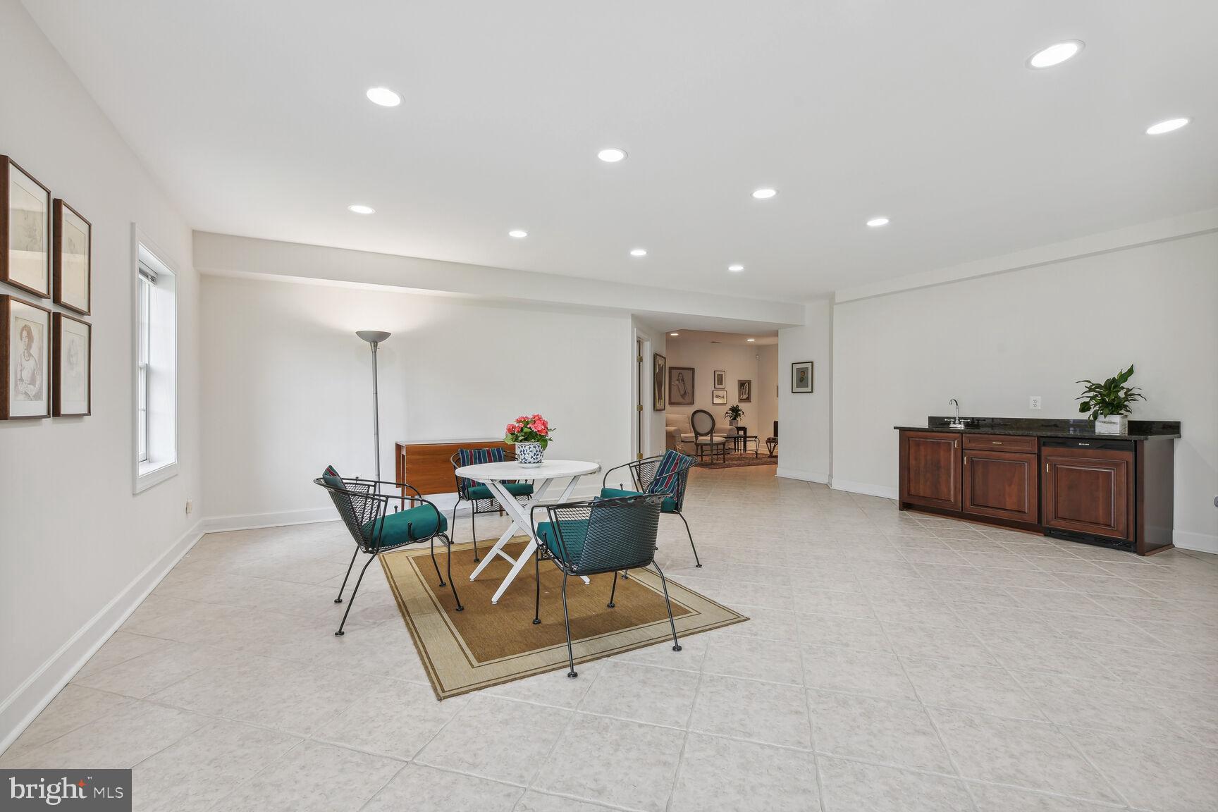 ASHGROVE PLANTATION - Residential