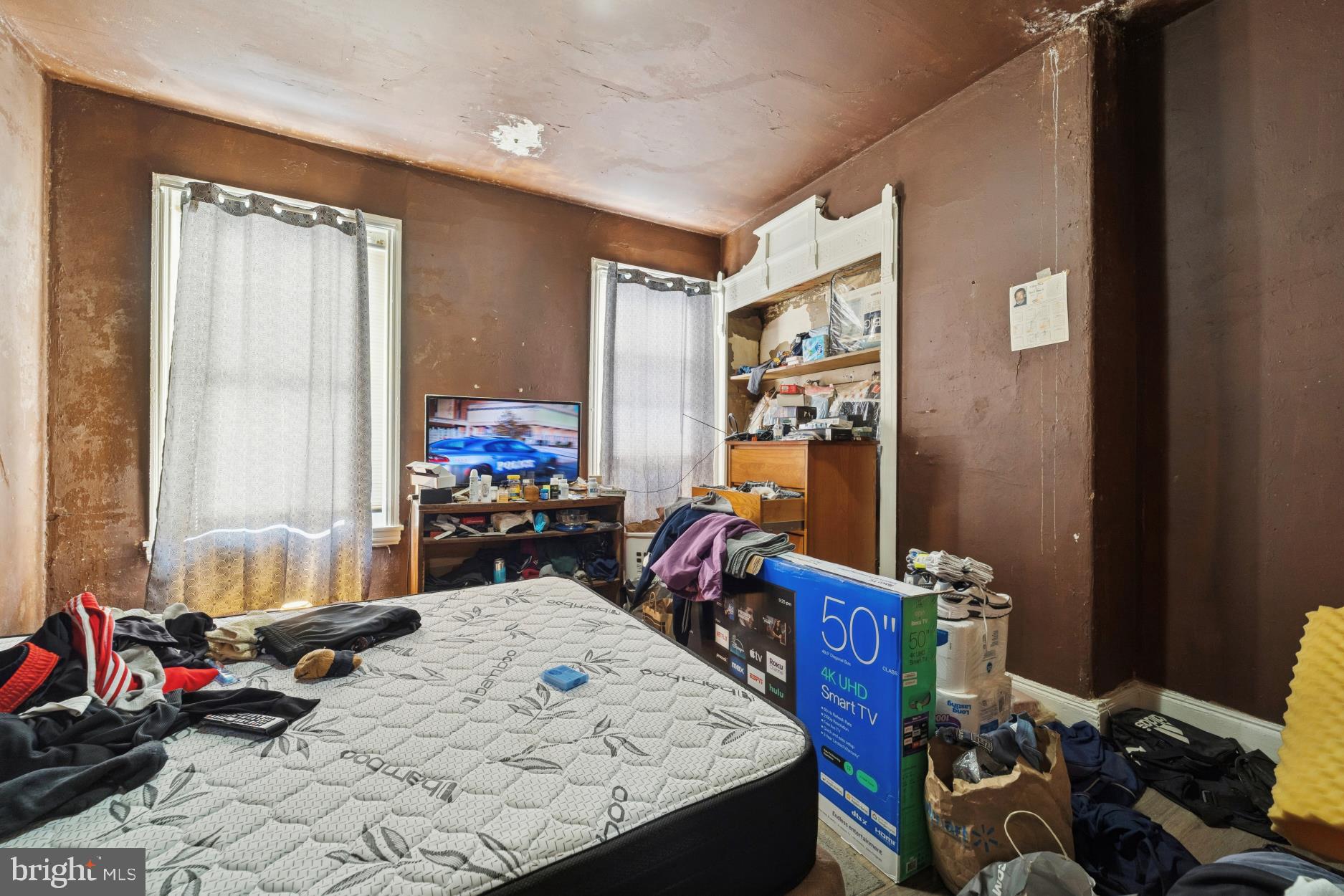 STRAWBERRY MANSION - Residential