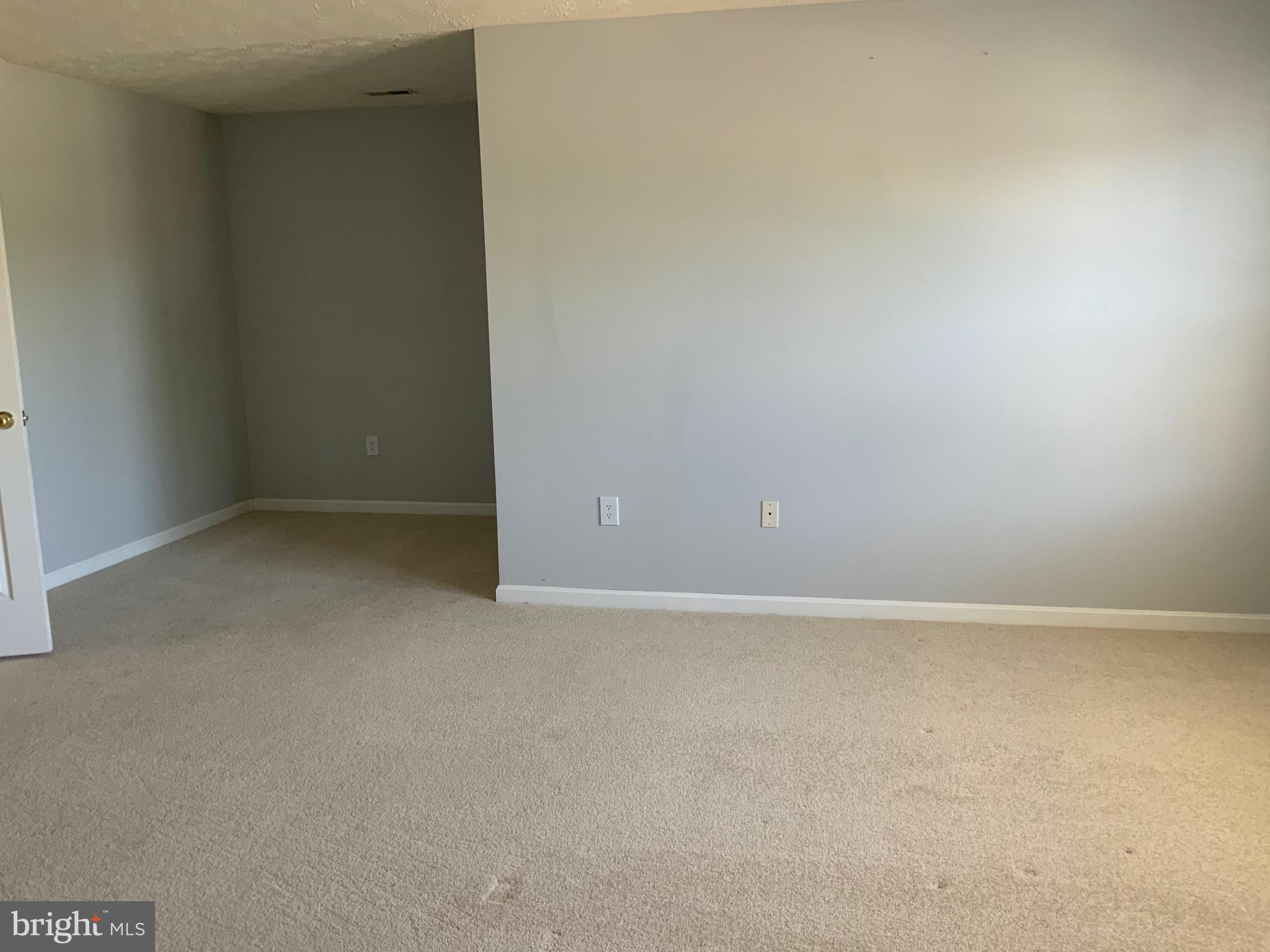 SHEFFIELD - Residential Lease