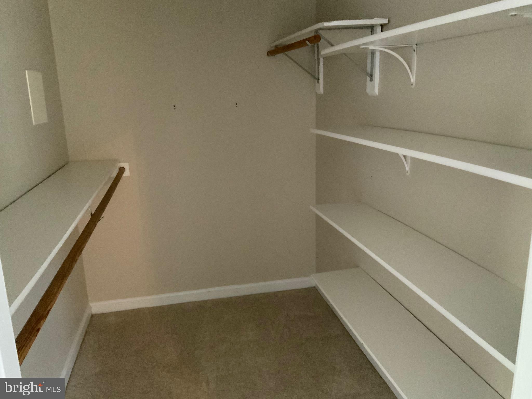 SHEFFIELD - Residential Lease