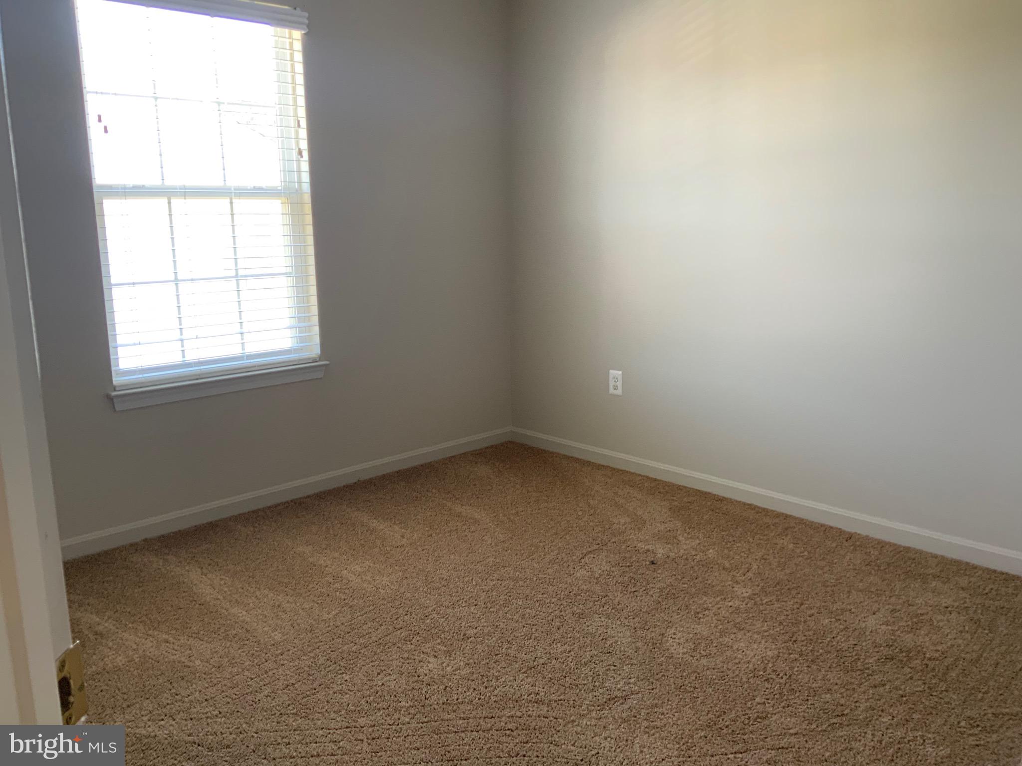 SHEFFIELD - Residential Lease