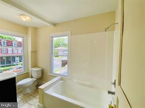 NEWPORT - Residential Lease