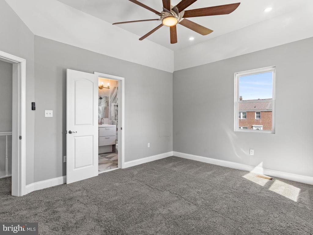 NORTHWOOD - Residential