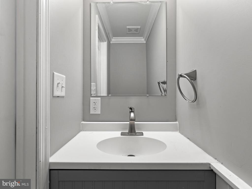 NORTHWOOD - Residential