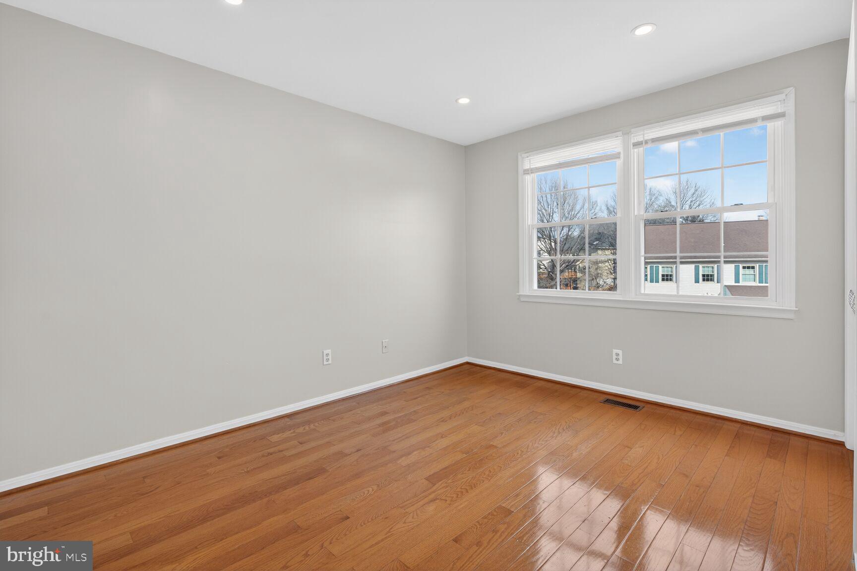 ARMFIELD FARMS - Residential