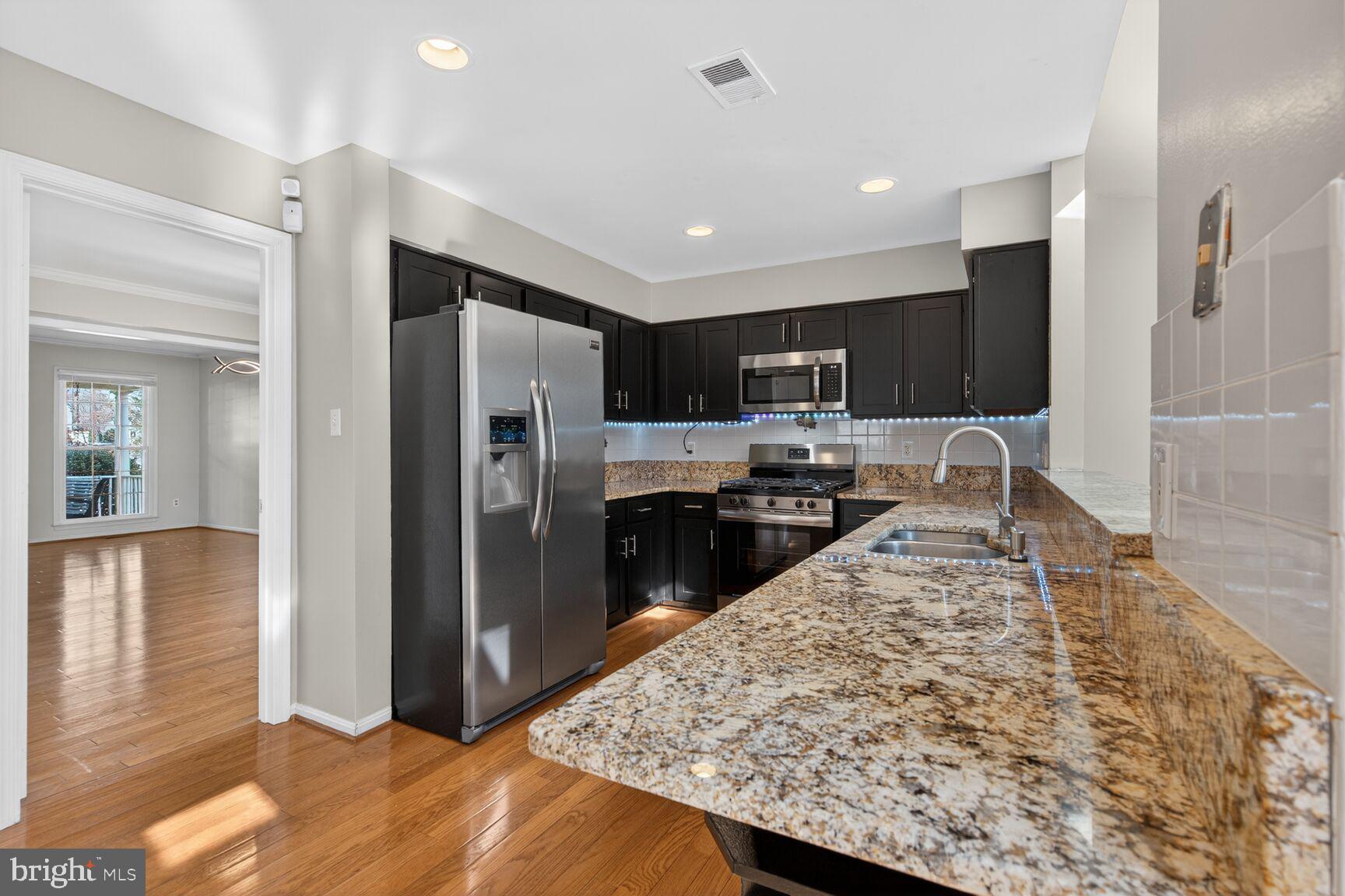 ARMFIELD FARMS - Residential