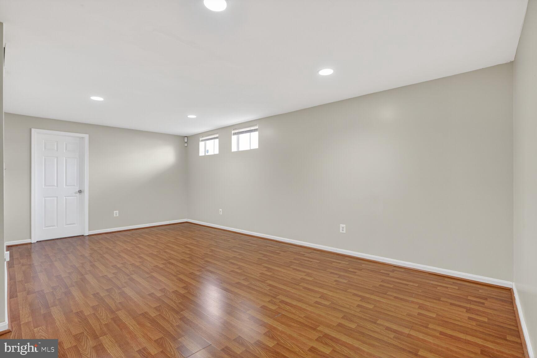 ARMFIELD FARMS - Residential