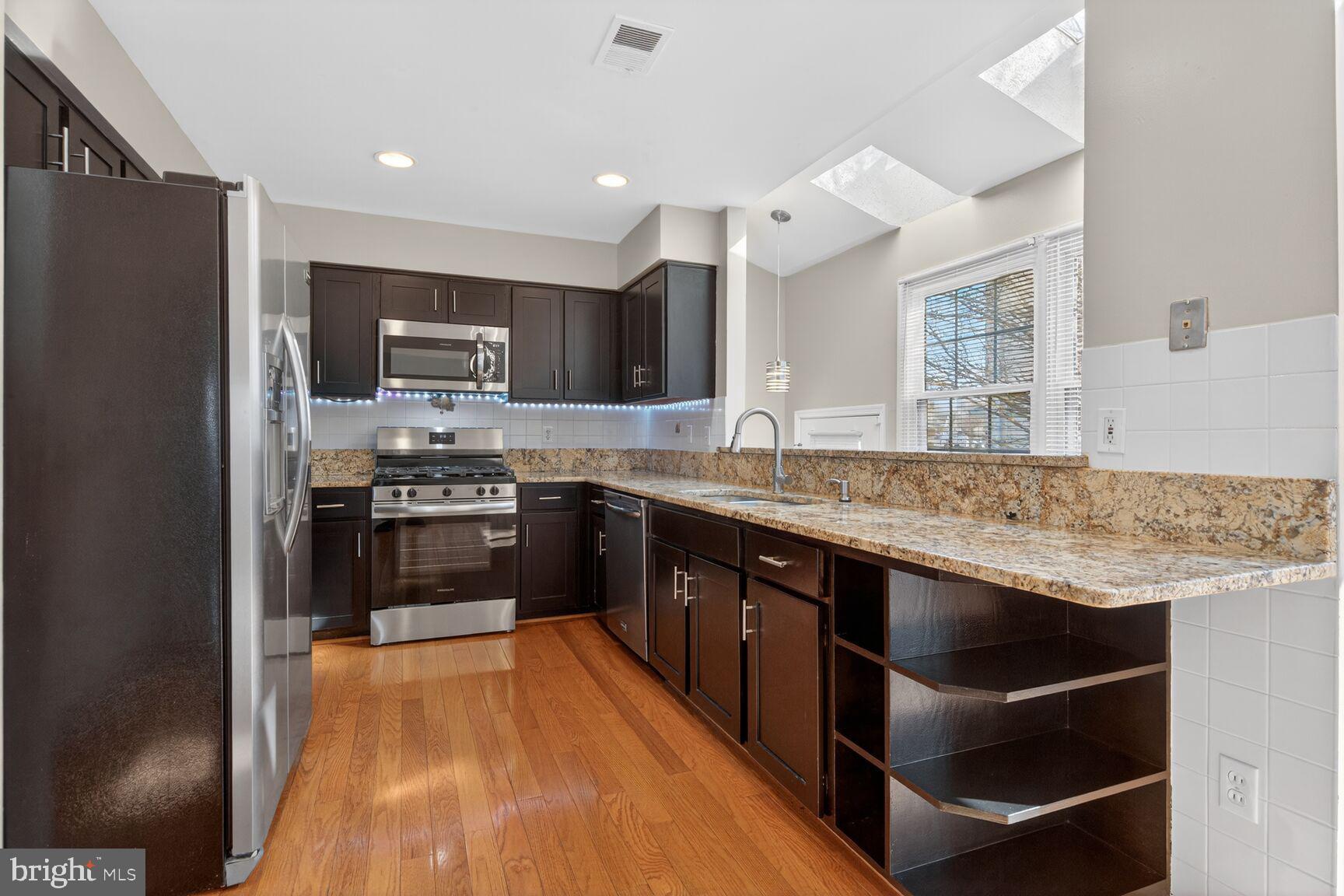 ARMFIELD FARMS - Residential