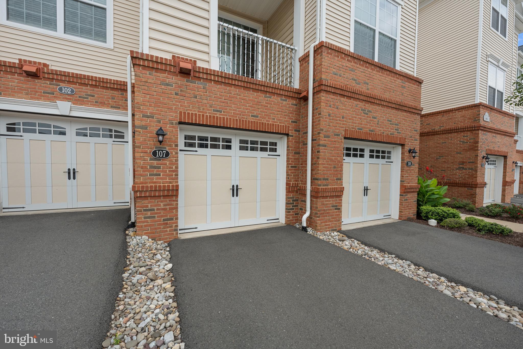 23235 MILLTOWN KNOLL SQUARE 107
