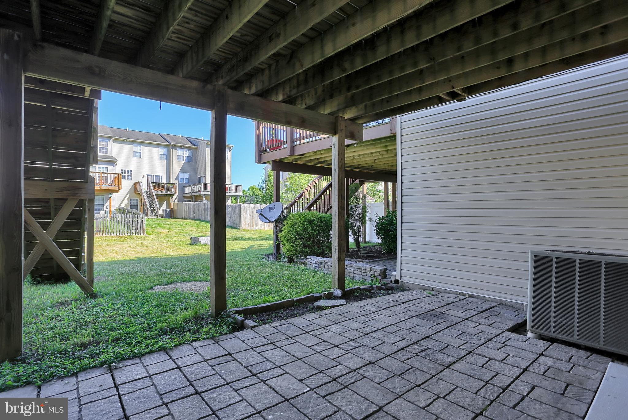 SUNSET TOWNHOMES - Residential