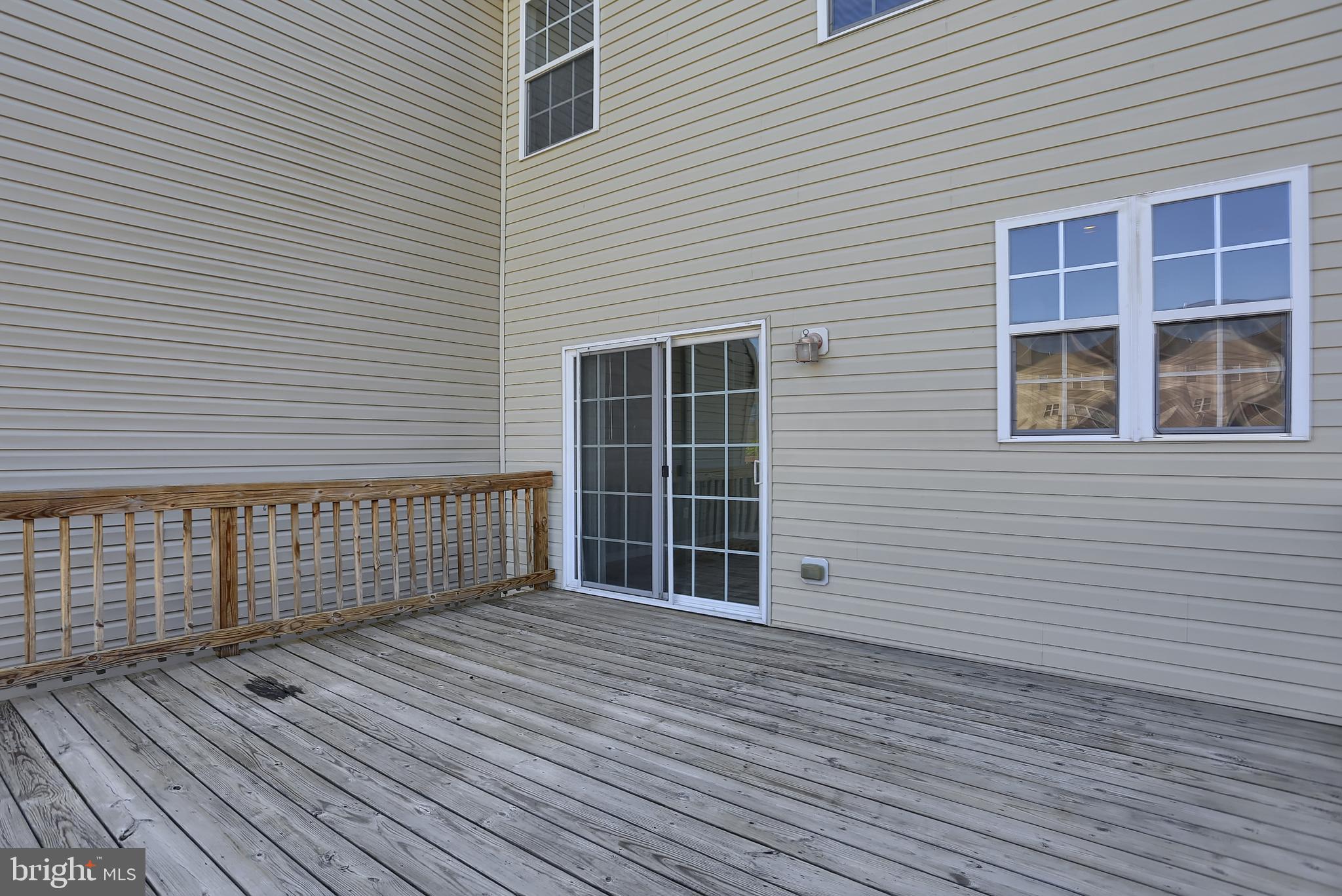 SUNSET TOWNHOMES - Residential