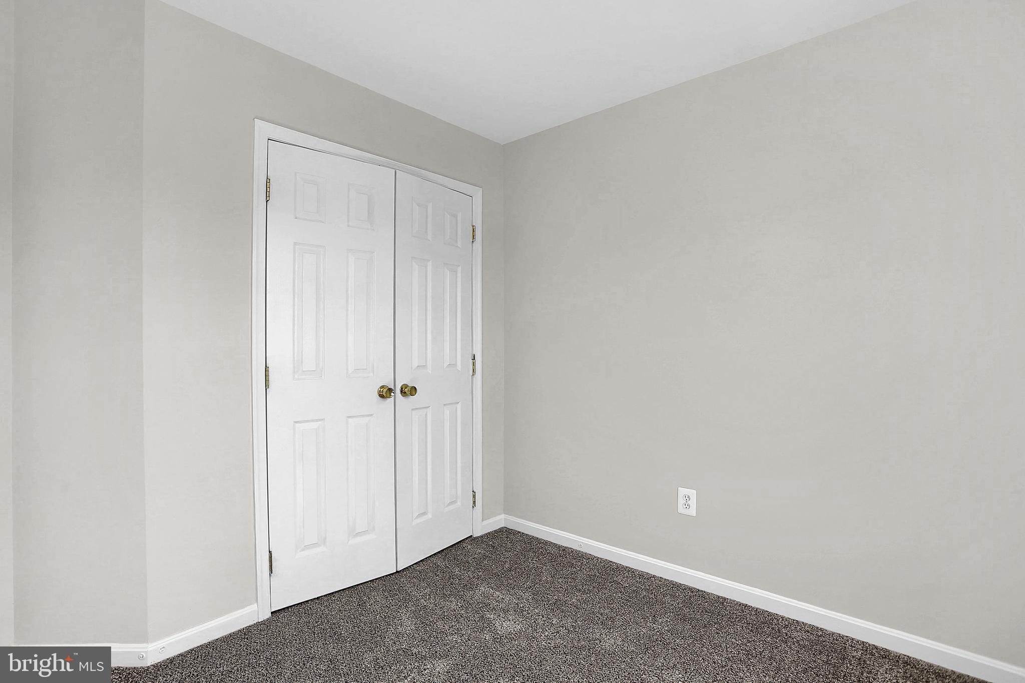 SUNSET TOWNHOMES - Residential