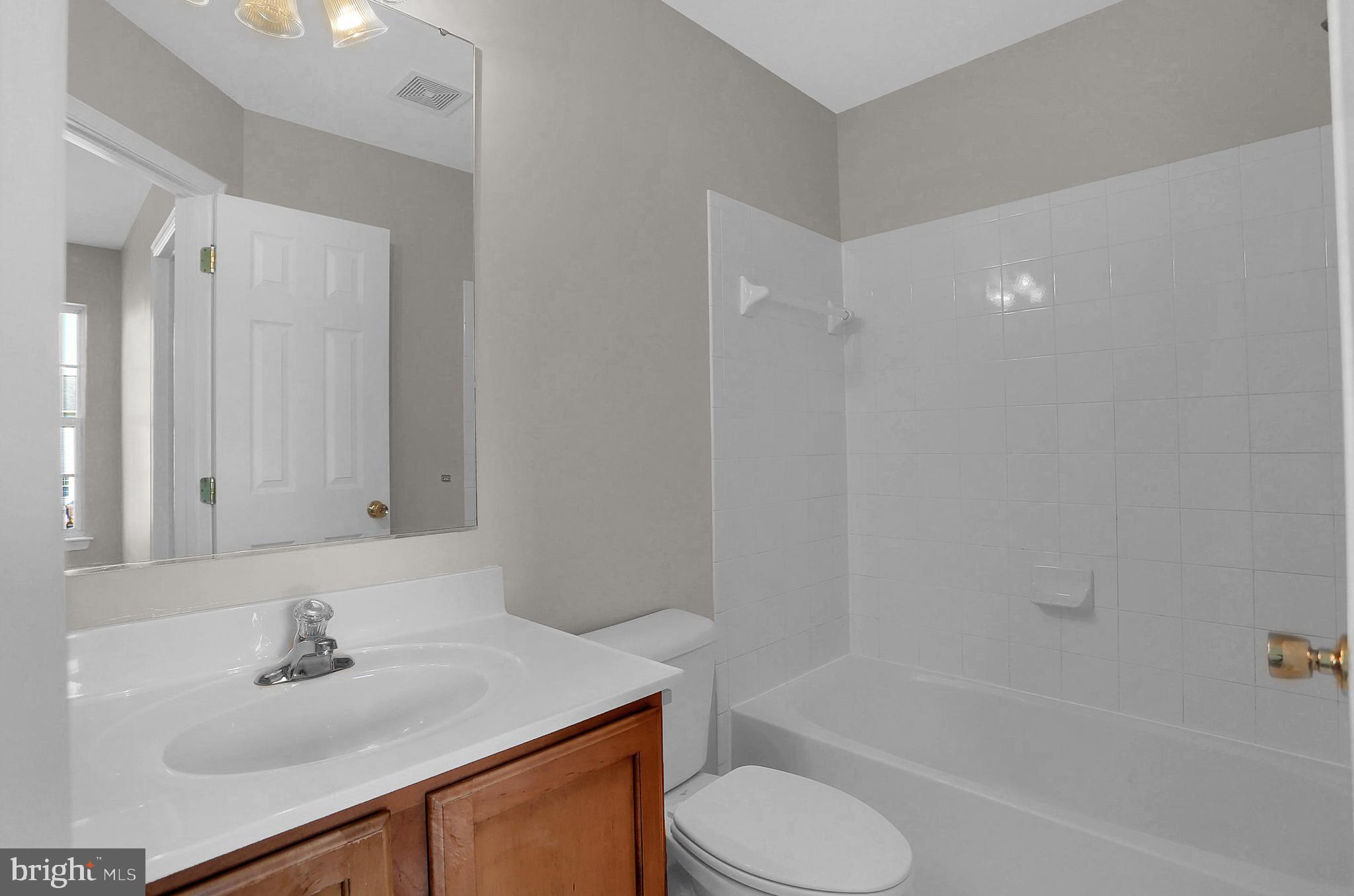 SUNSET TOWNHOMES - Residential