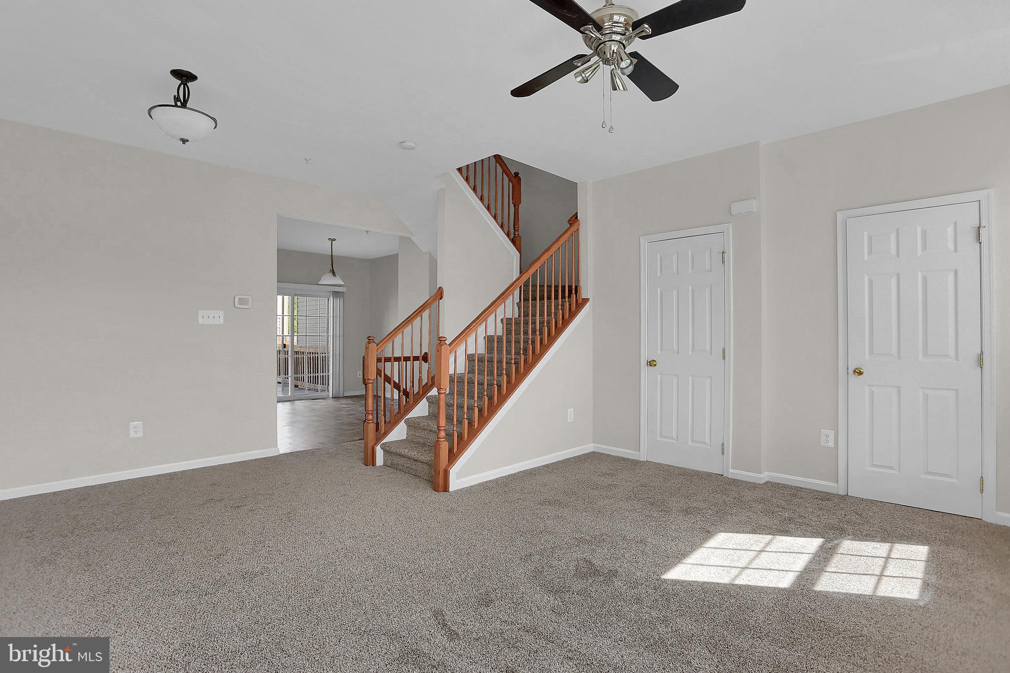 SUNSET TOWNHOMES - Residential