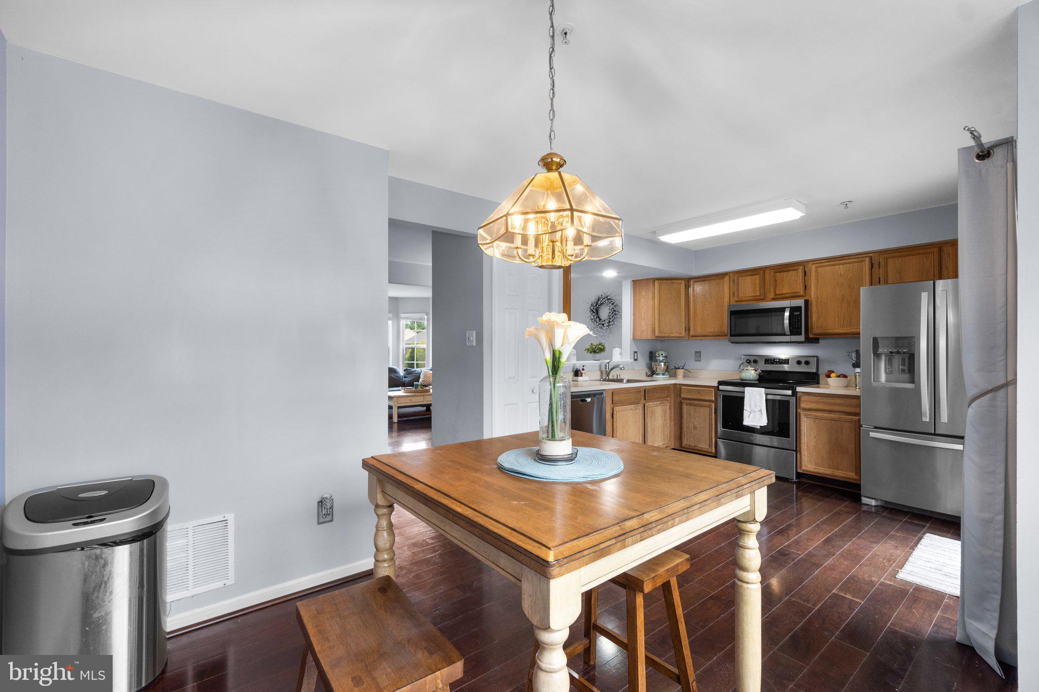 HUNTERS CROSS - Residential
