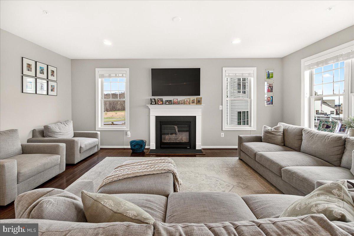 LANDSDALE - Residential