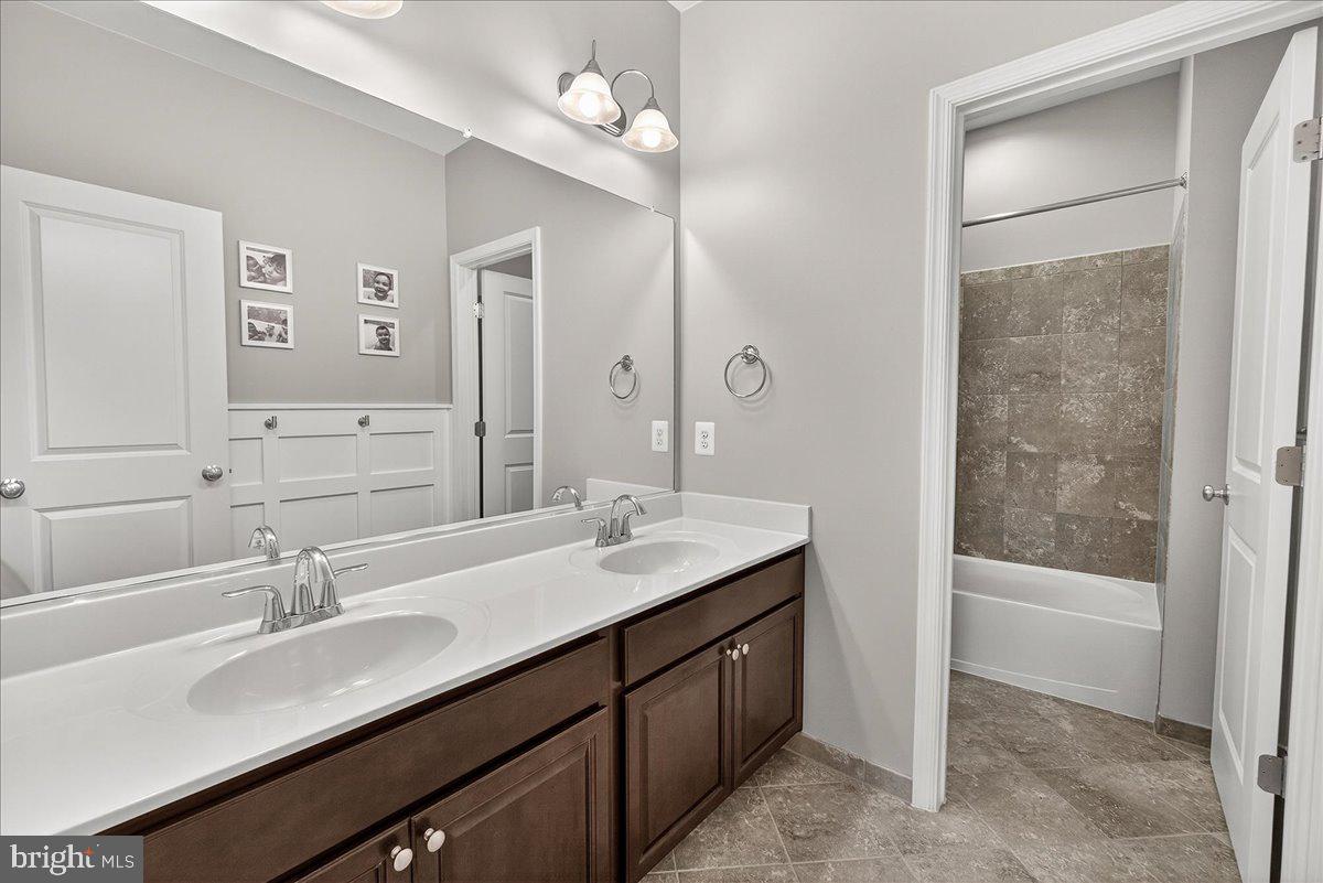 LANDSDALE - Residential