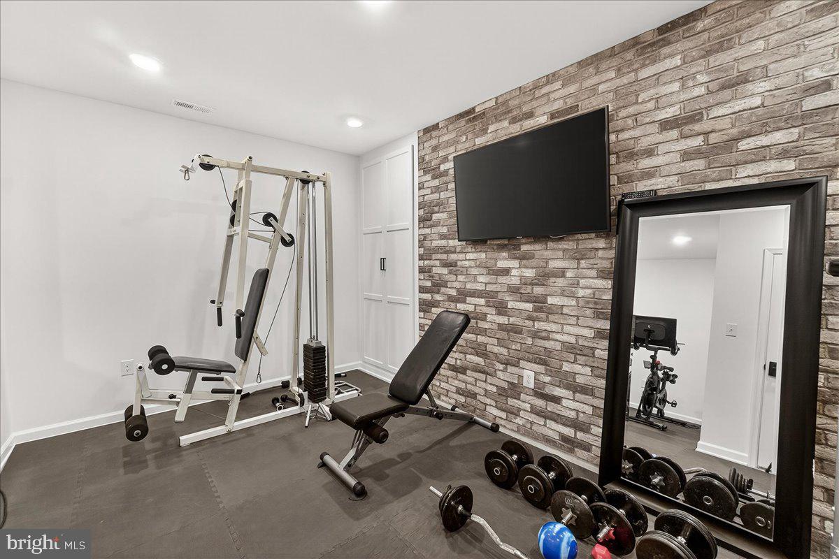 LANDSDALE - Residential