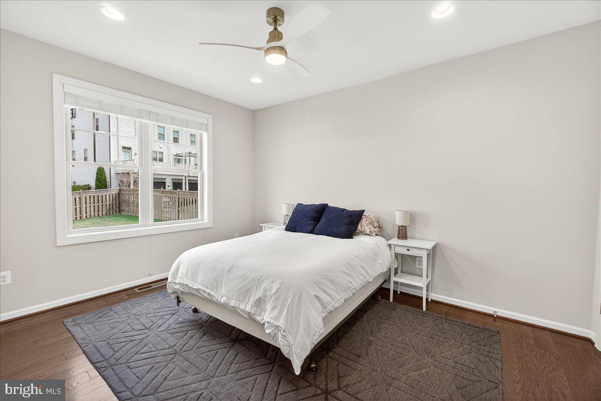 LANDSDALE - Residential