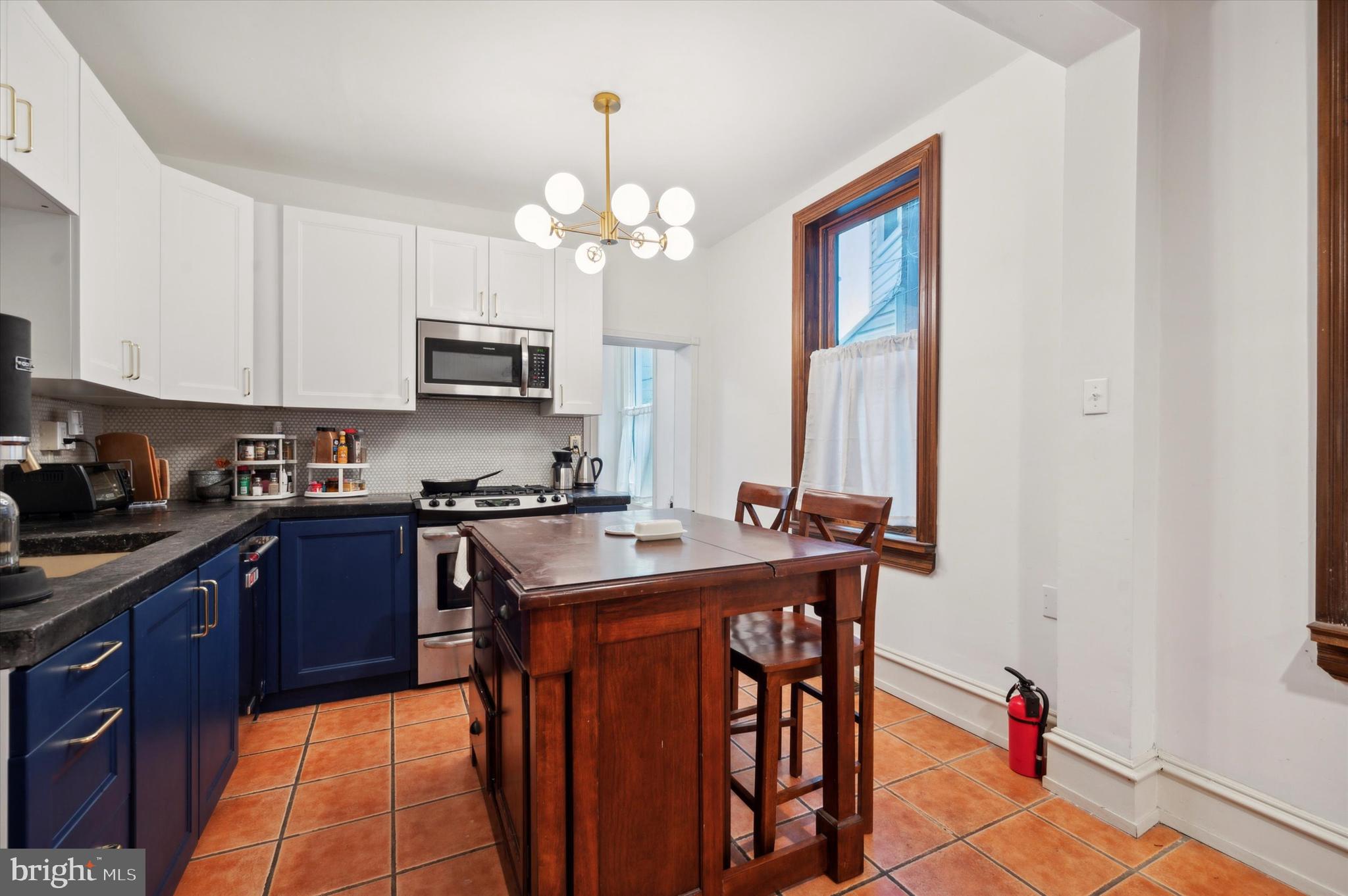 WEST POWELTON - Residential