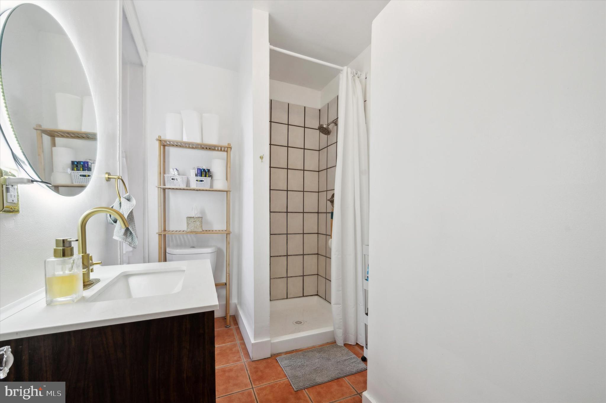 WEST POWELTON - Residential