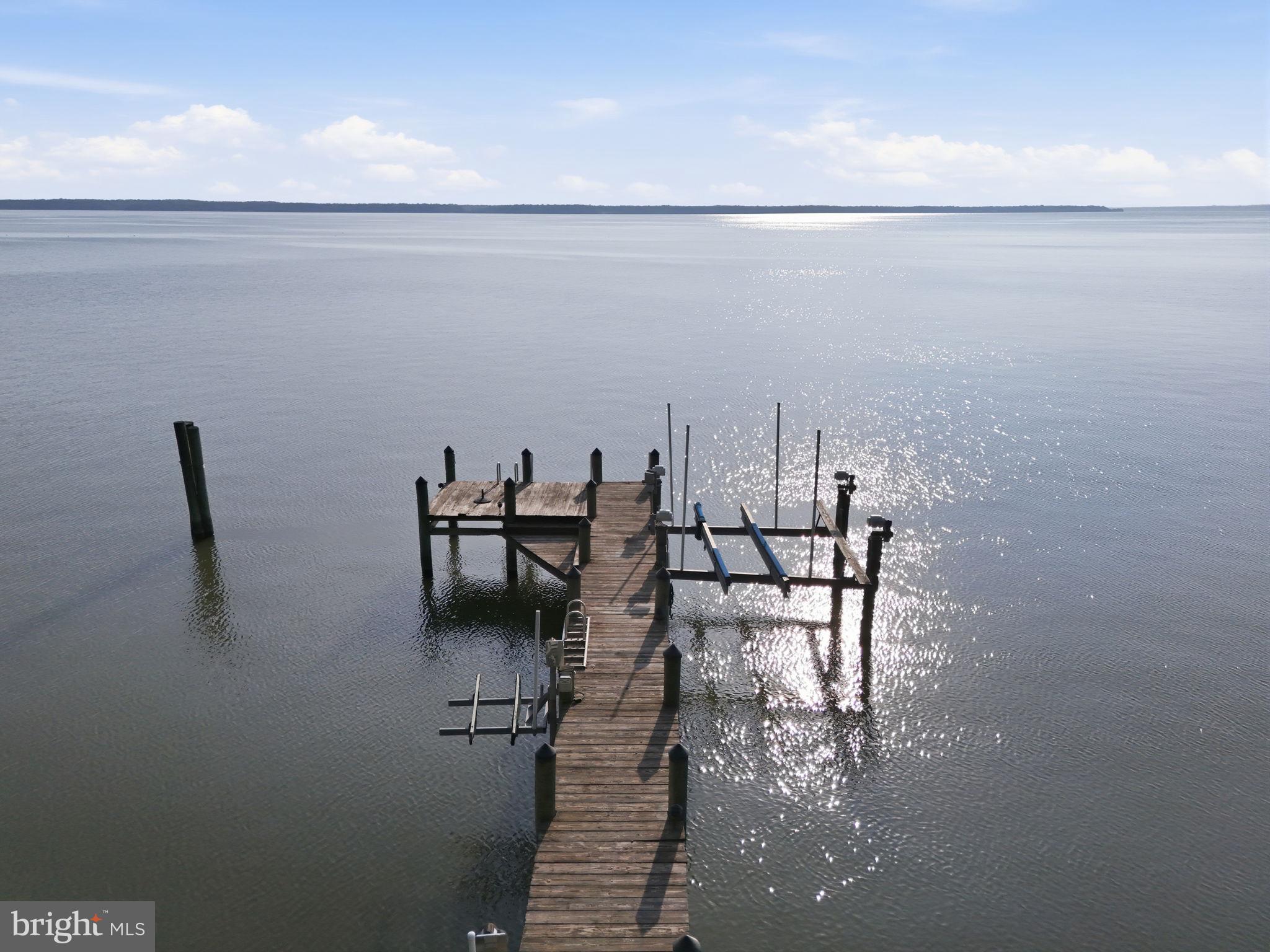 431 MARLBOROUGH POINT ROAD