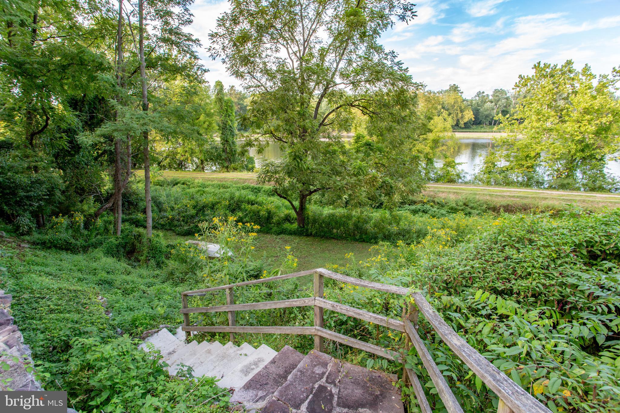 LUMBERVILLE - Residential