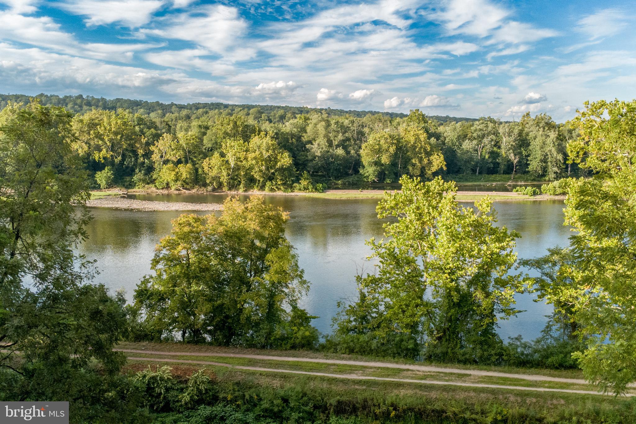 LUMBERVILLE - Residential