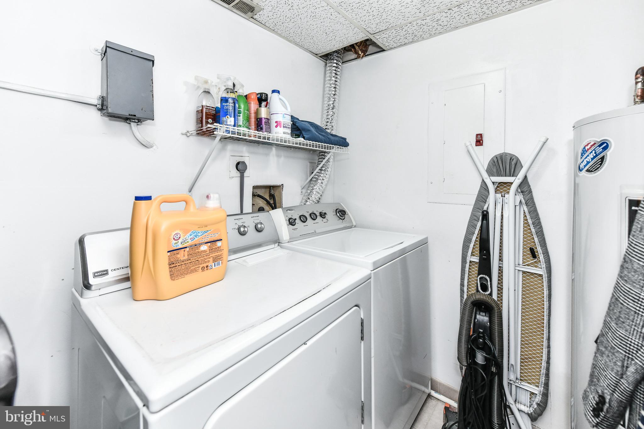 BEDFORD PARK - Residential Lease